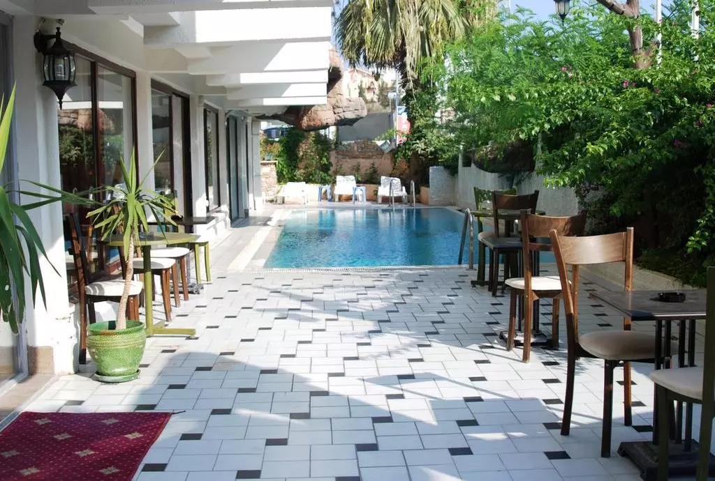 hotel royal colours antalya_shabavizparvaz_05.jpg